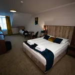 Resort Miedziana Perla *
