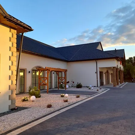 Station touristique Miedziana Perla Lubiń