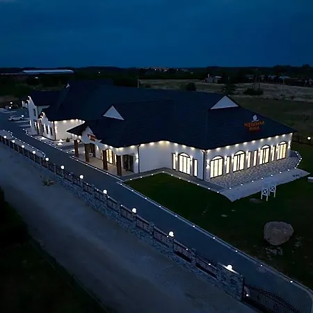 Miedziana Perła Ośrodek wypoczynkowy *
